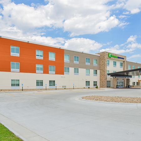 Holiday Inn Express & Suites - Chadron By Ihg Luaran gambar