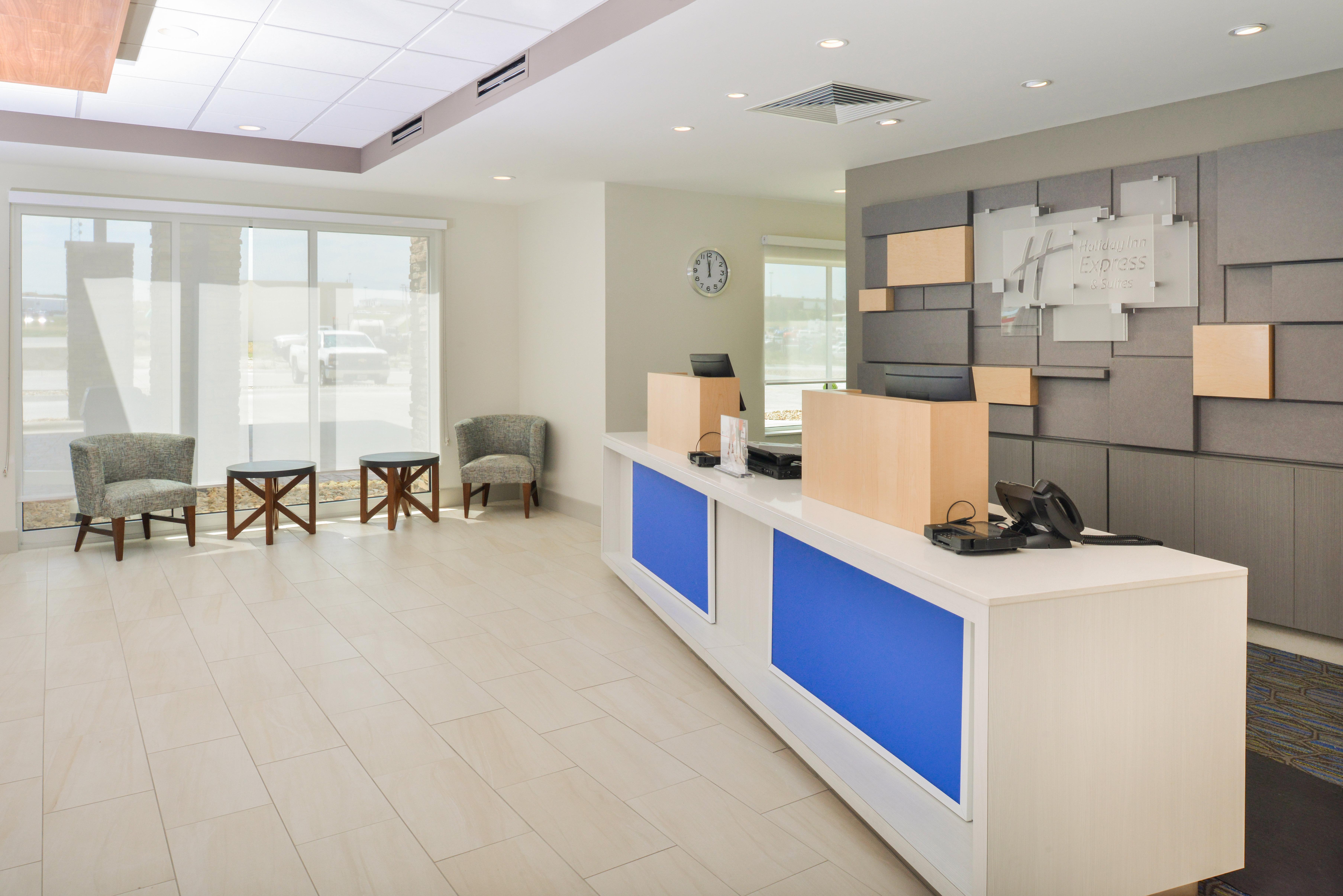 Holiday Inn Express & Suites - Chadron By Ihg Luaran gambar