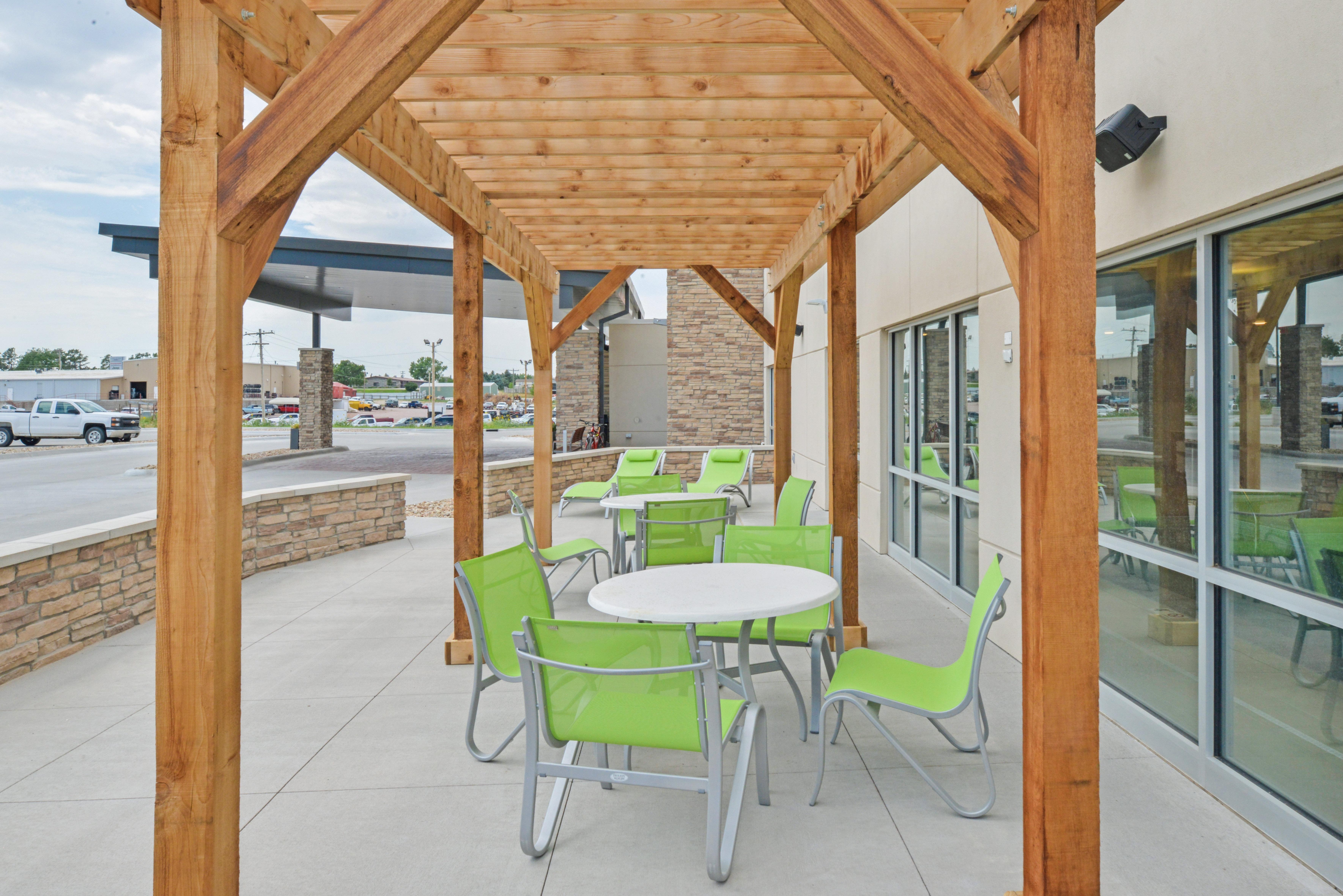Holiday Inn Express & Suites - Chadron By Ihg Luaran gambar