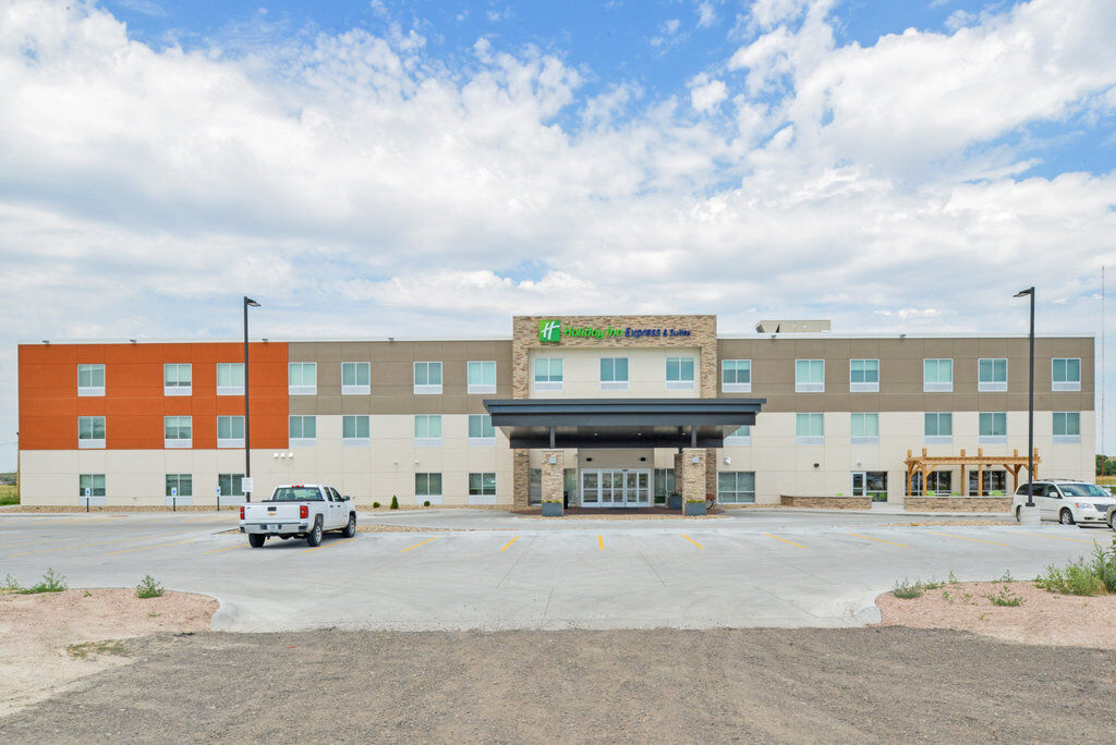 Holiday Inn Express & Suites - Chadron By Ihg Luaran gambar